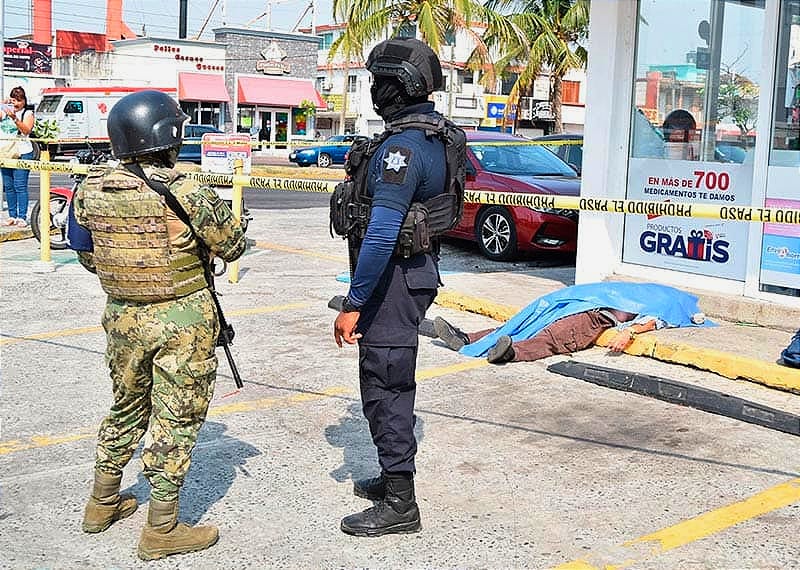 ¡DON ROQUE PIERDE LA VIDA POR UN INFARTO FULMINANTE! - *A LAS PUERTAS DE LA FARMACIA *TENÍA 60 AÑOS