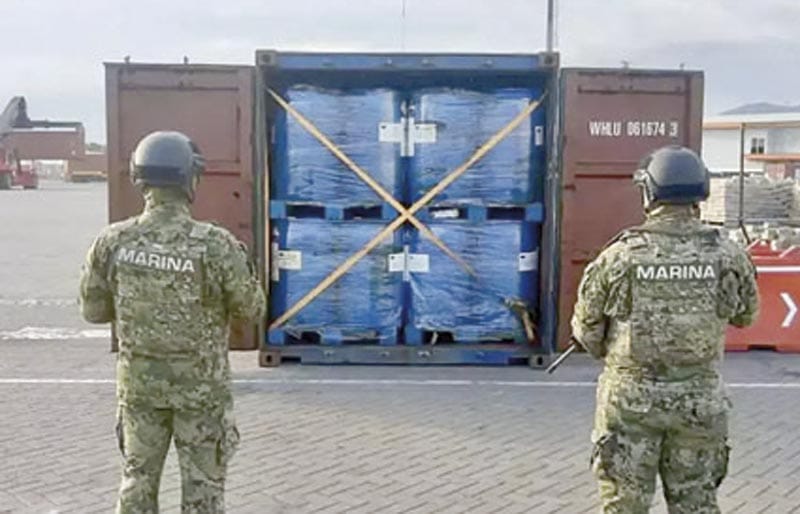 MARINA, DE MEJOR EVALUADA A ENVUELTA EN HUACHICOL-GATE!