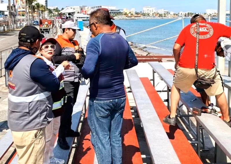 ¡SALDO BLANCO EN LOS PASEOS DEL CARNAVAL: PROTECCIÓN CIVIL!