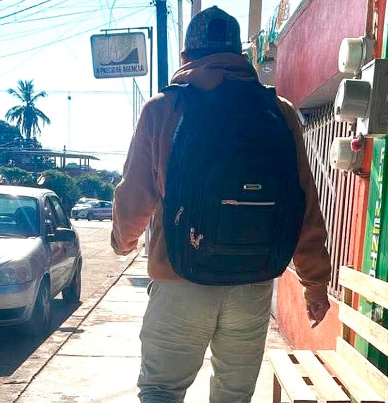 ¡“PAQUEROS” ESTAFAN A OBRERO CON BILLETES DE JUGUETE DE TEMU!