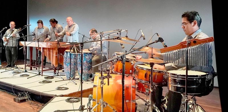 NEMATATLÍN ´LE CANTA AL AMOR´