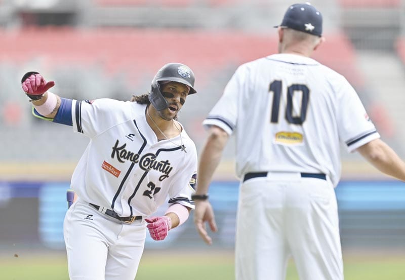 ¡DESTRONAN COUGARS A DIABLOS EN LA BASEBALL CHAMPIONS LEAGUE!