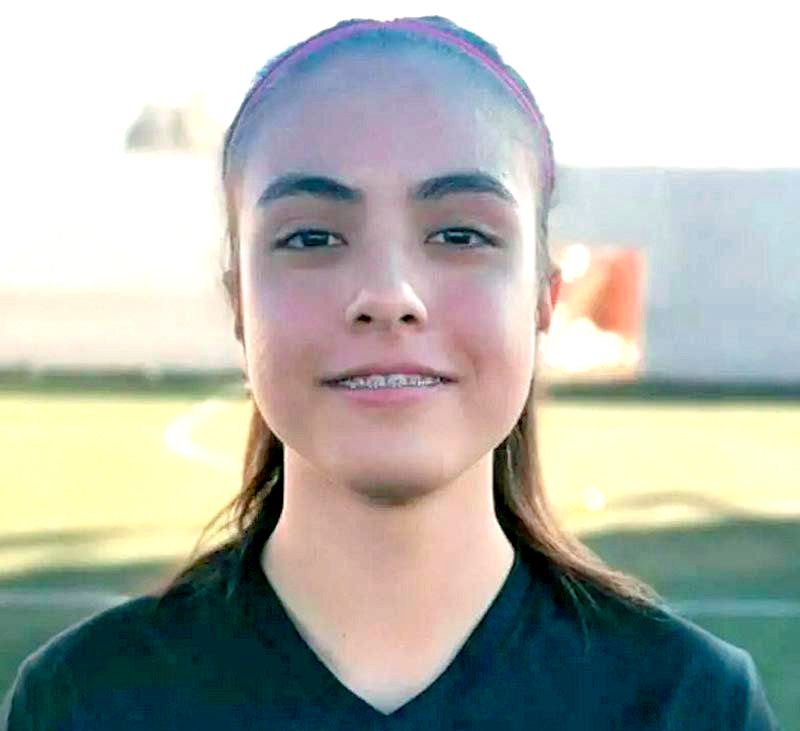 ¡ERA ESTUDIANTE Y FUTBOLISTA! -La Asesinan de 35 Balazos