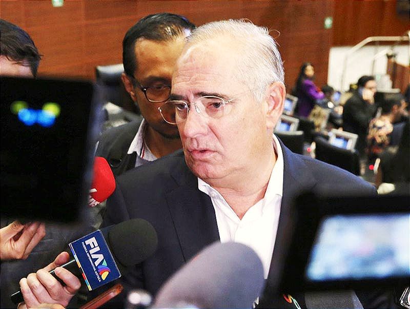 ¡JULEN VS. ROCÍO! -Exhibió a la Secretaría de Energía