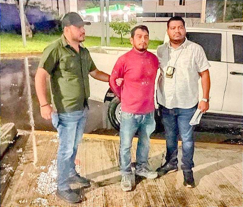 ¡CAPTURAN AL PRESUNTO HOMICIDA DE “EL CHICHO”! -Lo mató a Puñaladas Afuera de un Bar