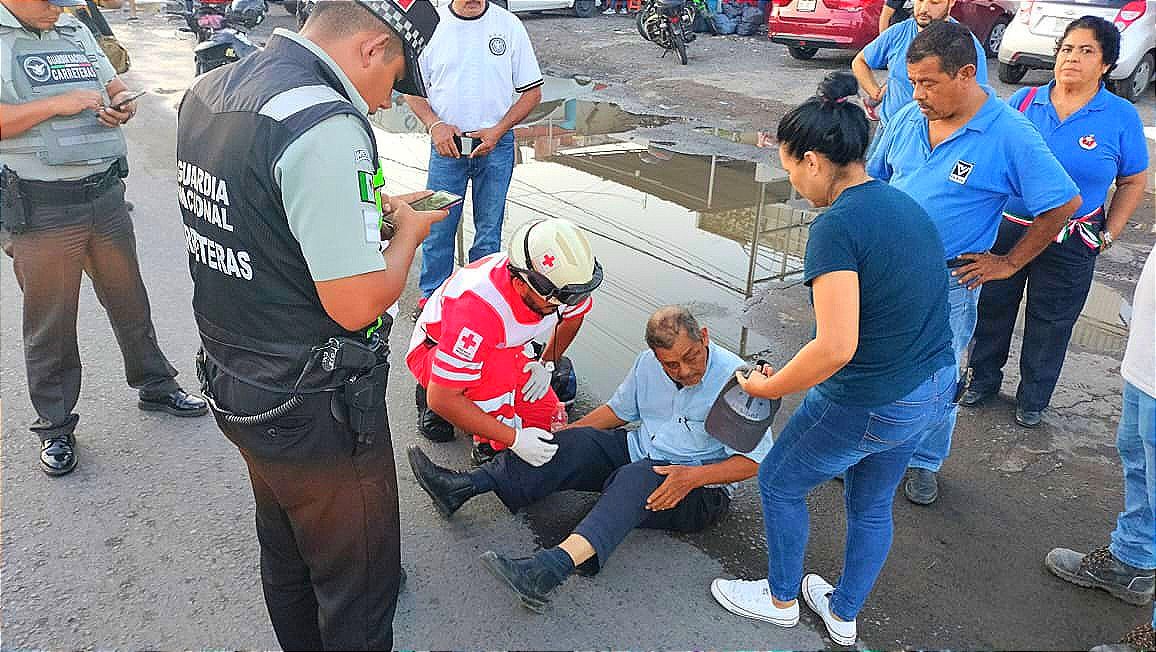 ¡DON EMIGDIO ES ARROLLADO POR UNA HUNK!