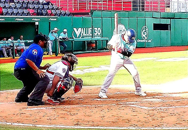 ¡GIGANTES VENCE A SECCIÓN 9 Y TERMINA INVICTO!