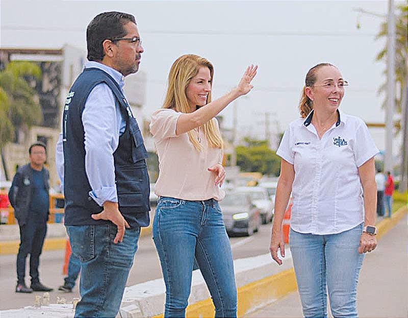 ¡ENCHUFAN EL PUENTE ALLENDE! -*Quedó “totalmente iluminado”: Pati-Yu