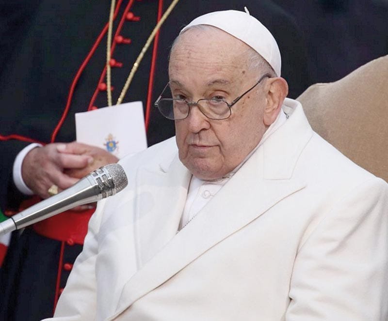 ¡EL PAPA, "PROFUNDAMENTE ENTRISTECIDO" POR LA TRAGEDIA DEL TIROTEO EN PRAGA!