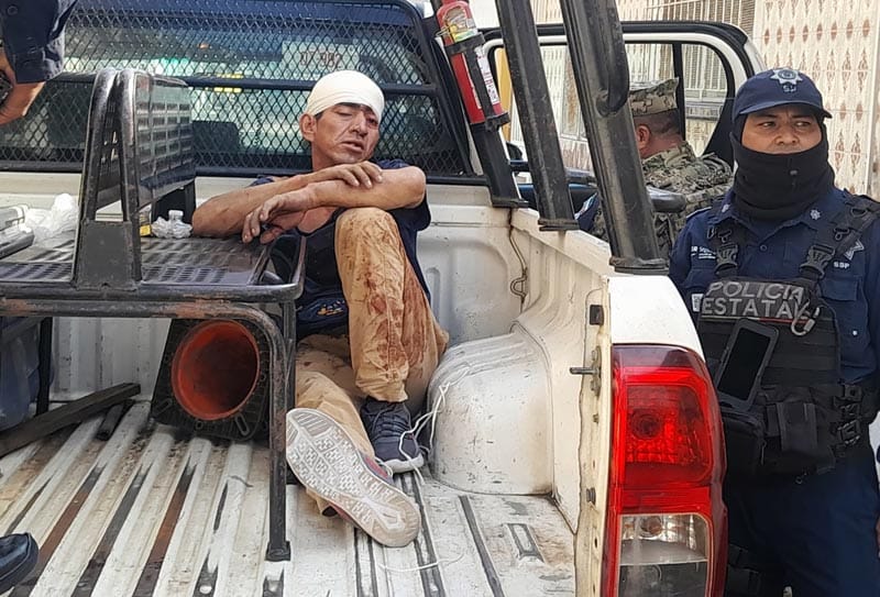 ¡VECINO AMARRA AL “RICITOS DE ORO” CUANDO DORMÍA EN SU CAMA!