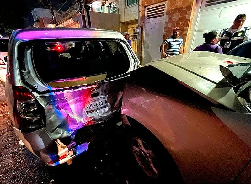 ¡CARAMBOLAZO EN LA COLONIA PLAYA HERMOSA!