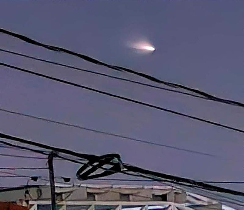 ¡NOS PASA ROZANDO! - |OVNI, COHETE, COMETA O SUPERMÁN...