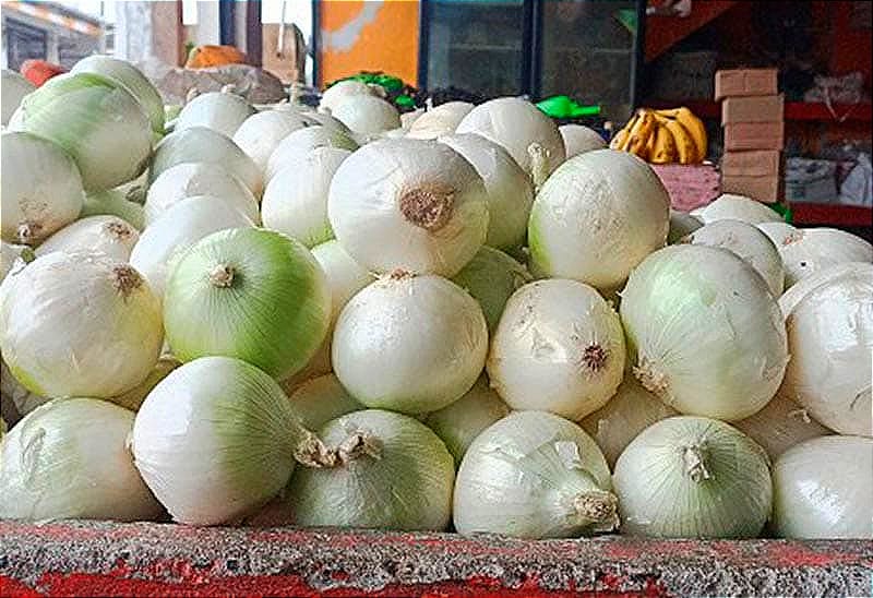 ¡VENDEN MÁS CARA  LA CEBOLLA BLANCA EN SÚPERMERCADOS QUE EN EL MALIBRÁN!