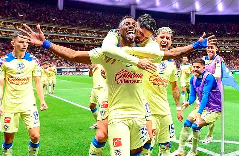 ¡AMERICA APLASTA A CHIVAS! - *3-0 el juego de ida en Concachampions