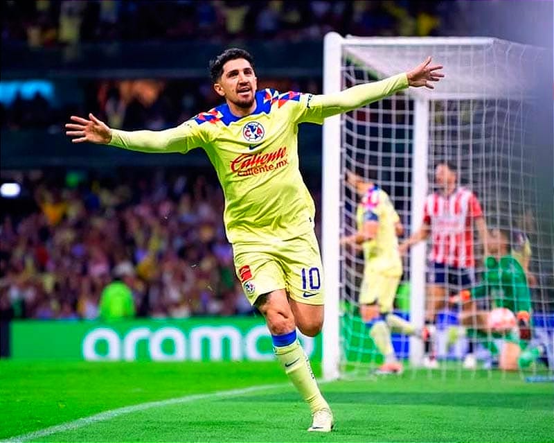 ¡TERMINAN LA OBRA! - *El América pierde en el Azteca 2-3 con Chivas pero termina calificando a los cuartos de final...