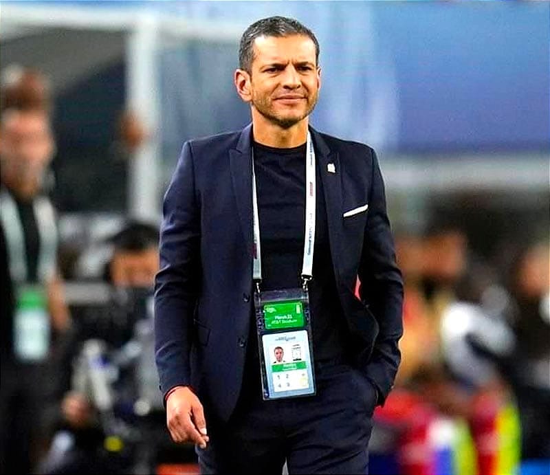 ¡FIRME JAIME LOZANO EN EL TRICOLOR!