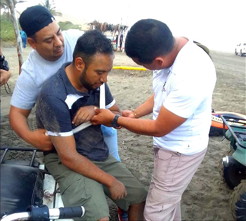 ¡CREÍAN ERA CUATRIAVIÓN! - EN PLAYAS DE CHACHALACAS