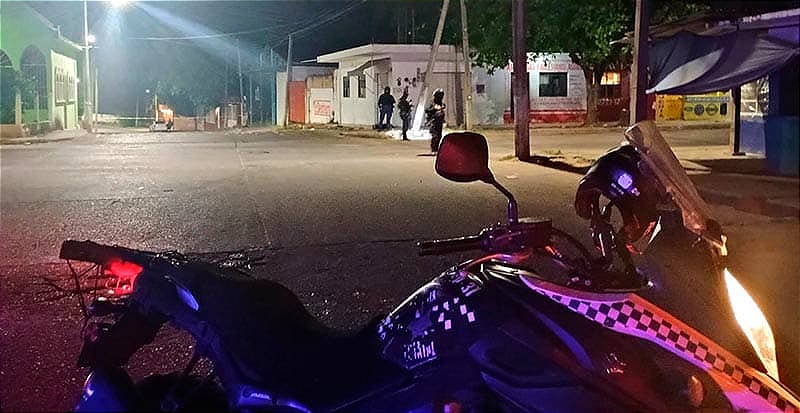 ¡ASESINAN A UNA PAREJA EN ACAYUCAN! - LA AGRESIÓN FUE DIRECTA