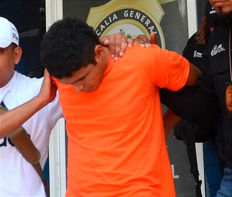 ¡PRESUNTO ASESINO DE “BETITA” COMPARECE ANTE JUEZ!