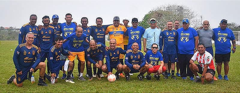 ¡TIGRES Y BOTAFOGO DIVIDEN PUNTOS EN GRAN DUELO! - CATEGORÍA MAYORES DE 48 DE LA LIGA OROPEZA *BOTAFOGO SE MANTIENE EN LA CIMA