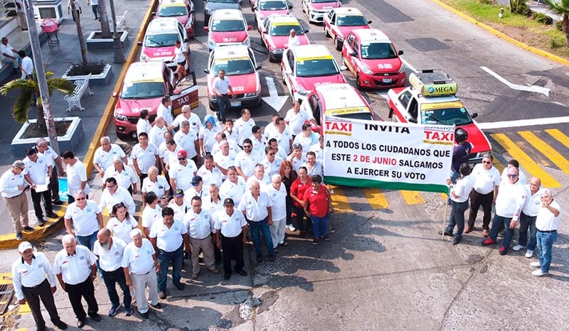 ¡TAXISTAS PIDEN QUE SALGAN A VOTAR! - *QUE PAVIMENTEN CALLES Y YA NO SUBA EL PRECIO DE LA GASOLINA
