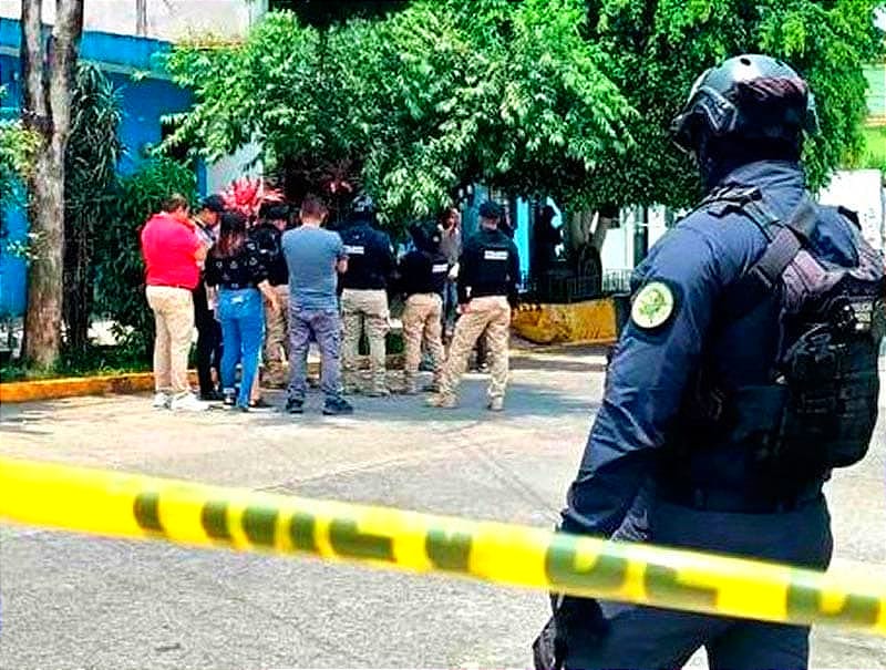 ¡LO VENÍAN SIGUIENDO! - *DESARMÓ A UNO, EL OTRO, EL QUE LO MATÓ, HUYÓ CON EL BOTÍN