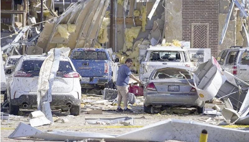 ¡SUBE A 21 NÚMERO DE MUERTES POR LAS TORMENTAS EN LOS EU!