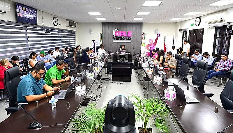 ¡LE PONEN LUPA A LAS BOLETAS! - *No quieren que las clonen *El OPLE las va a calar