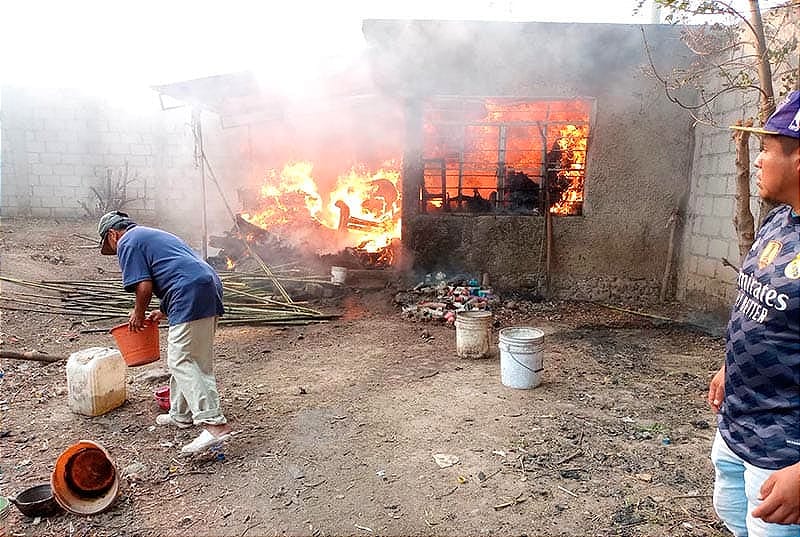 ¡DON MENCHITO MURIÓ QUEMADO EN SU CASA! - *DE 85 AÑOS