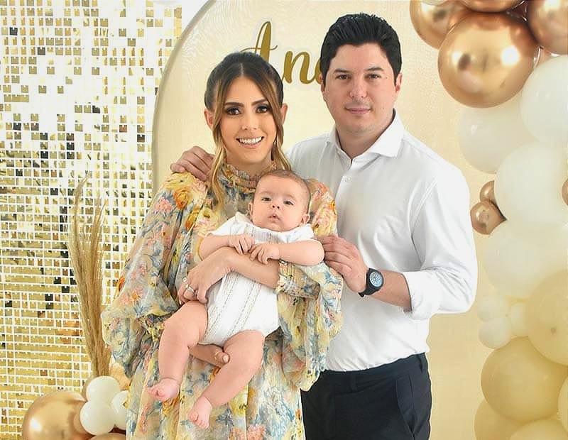 ANDRE RECIBE EL SACRAMENTO DEL BAUTISMO!