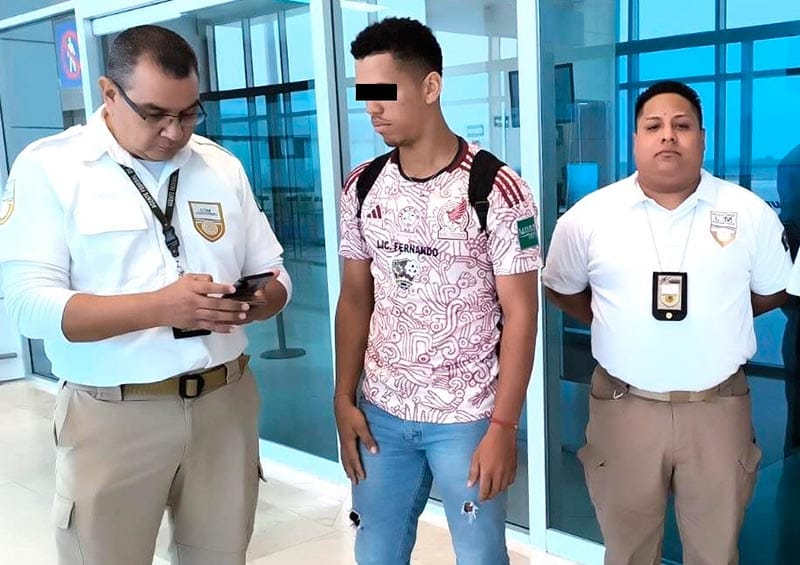 ¡ASEGURAN A COLOMBIANO EN EL AEROPUERTO DE VERACRUZ!