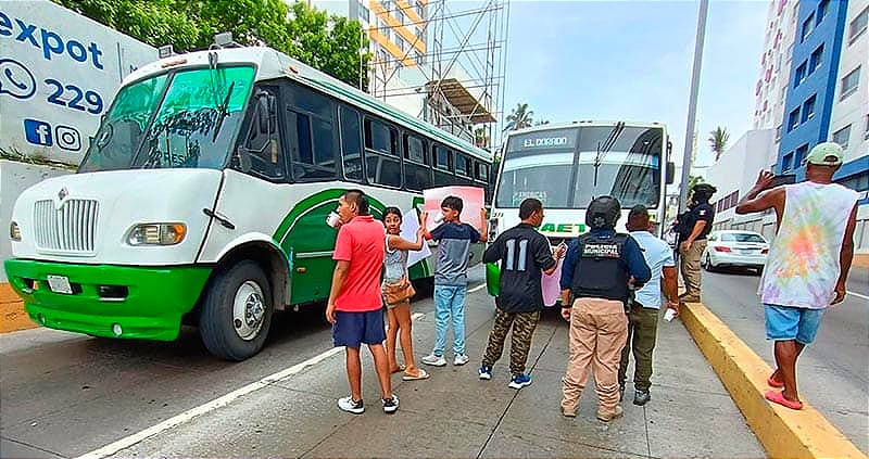 ¡FAMILIARES NIEGAN SECUESTRO DE CHOFER DE SAETA NI TIENEN ARMAS! - *AFIRMAN QUE SON CALUMNIAS DEL CONCESIONARIO