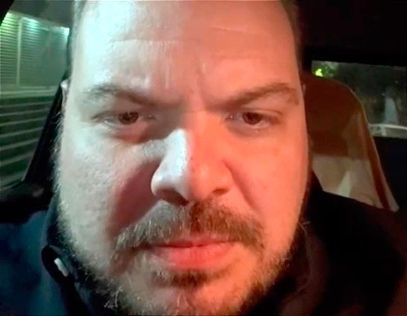 ¡APEDREAN CAMIONETA DE SERGIO GIL!