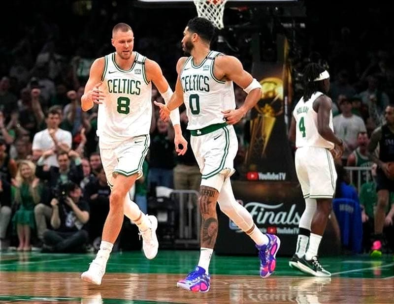 ¡CELTICS GANA A MAVERICKS EL PRIMER JUEGO DE LAS FINALES NBA!