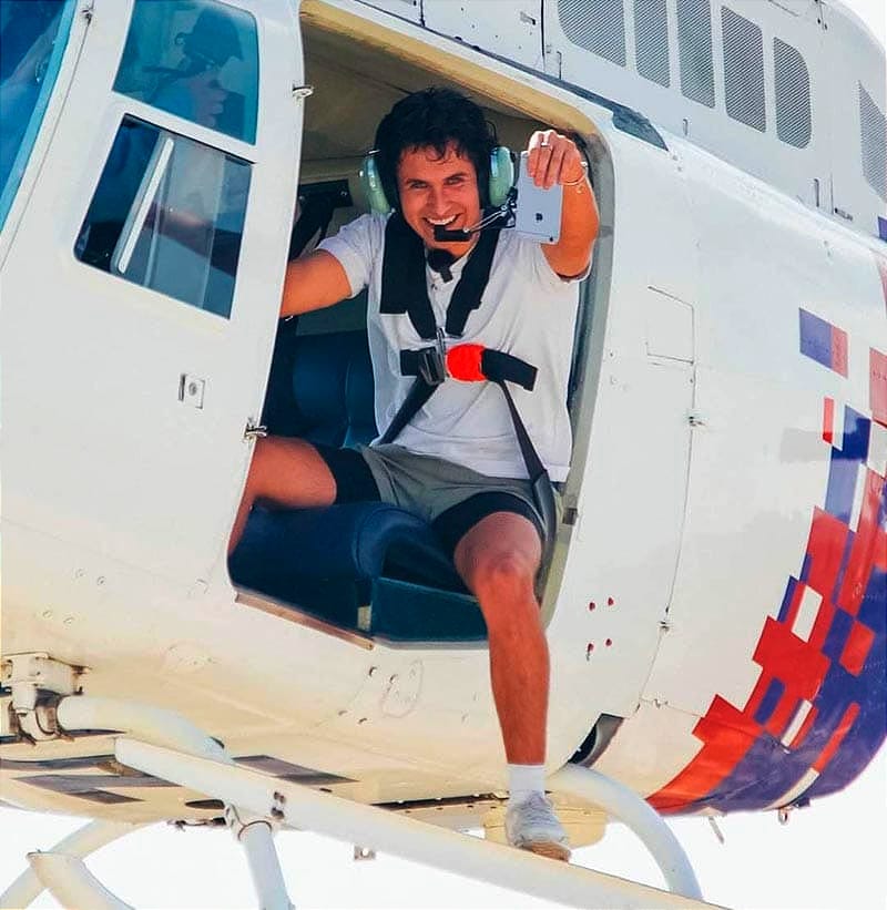 ¡ANDA EN CHACHALACAS, INFLUENCER QUE REGALA CARROS, VIAJES Y DINERO!