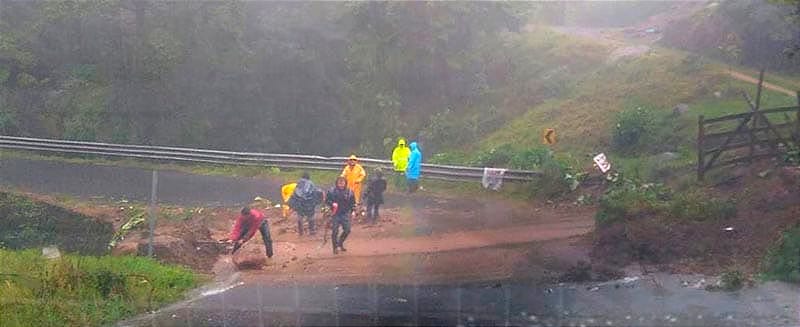 ¡Y SUSPENDEN CLASES! - *27 Municipios del Centro y Norte del Estado de Veracruz