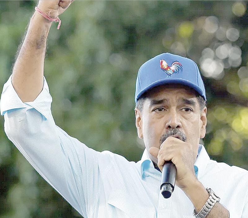 ¡MADURO DICE QUE GONZÁLEZ URRUTIA ALISTA FUGA Y “SE LLEVA LOS BILLETES PARA MIAMI”!
