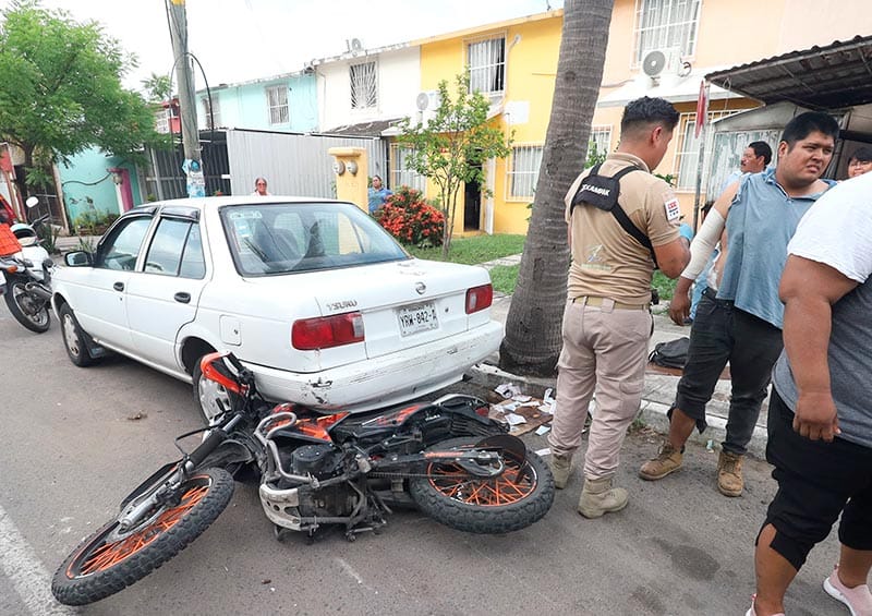 ¡HACEN CHUZA DOS MOTOCICLISTAS!