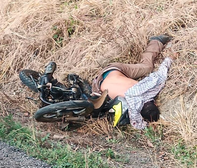 ¡MOTOCICLISTA PIERDE LA VIDA EN ENCONTRONAZO!