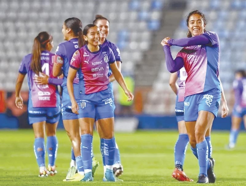 ¡RAYADAS GOLEA AL PACHUCA Y PONE UN PIE EN LA FINAL FEMENIL!