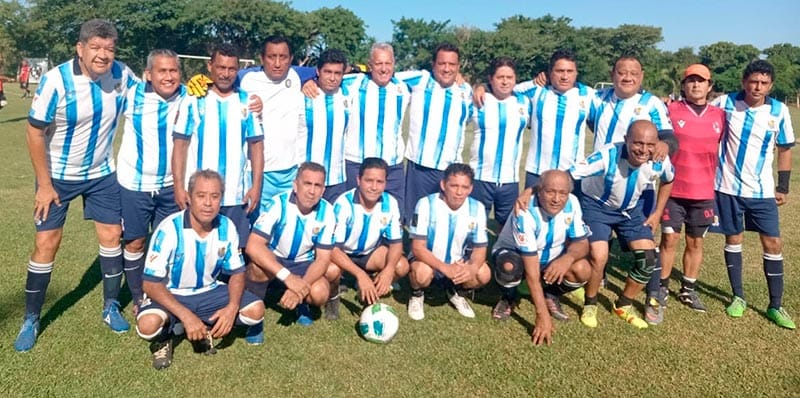 ¡LISTA ENTREGA DE PREMIOS EN LA LIGA OROPEZA!