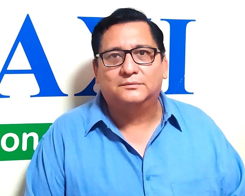 ¡TAXISTAS PIDEN MANO DURA CONTRA MOTOCICLISTAS!