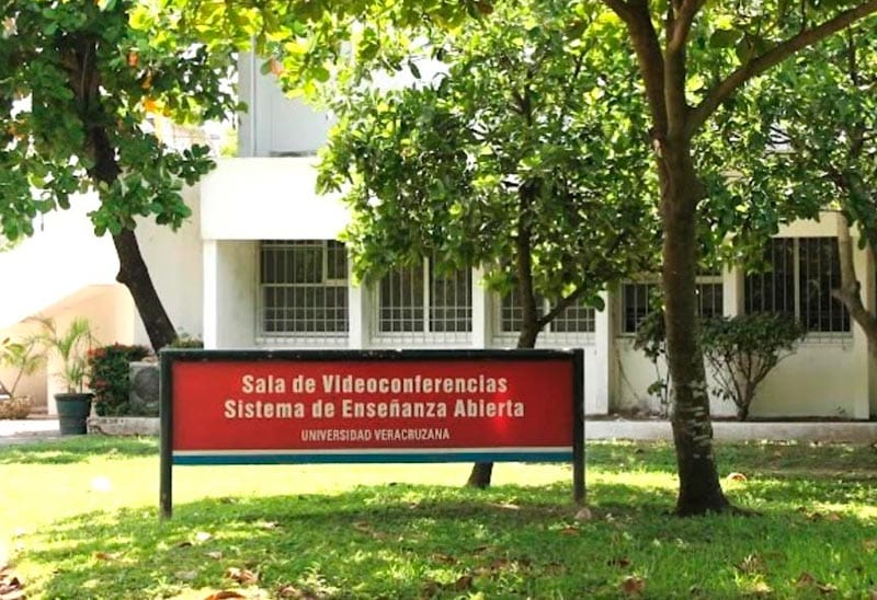 ¡PROTESTAN ESTUDIANTES DE DERECHO DEL SEA!