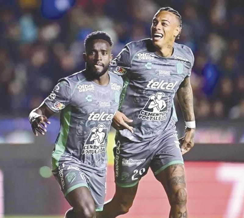 ¡LEÓN MANTIENE PASO PERFECTO Y ES LÍDER! - *Ahora le “pega” a su hermano mayor Pachuca, 2-1