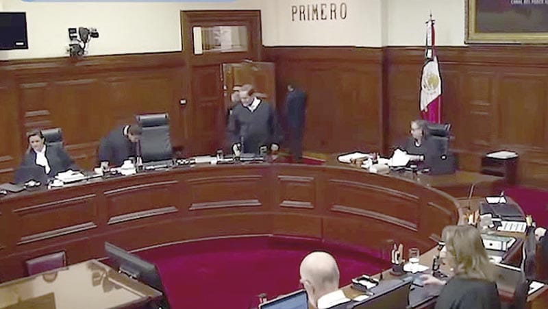 ¡SE RE-PINTA DE GUINDA! - DEL PODER JUDICIAL