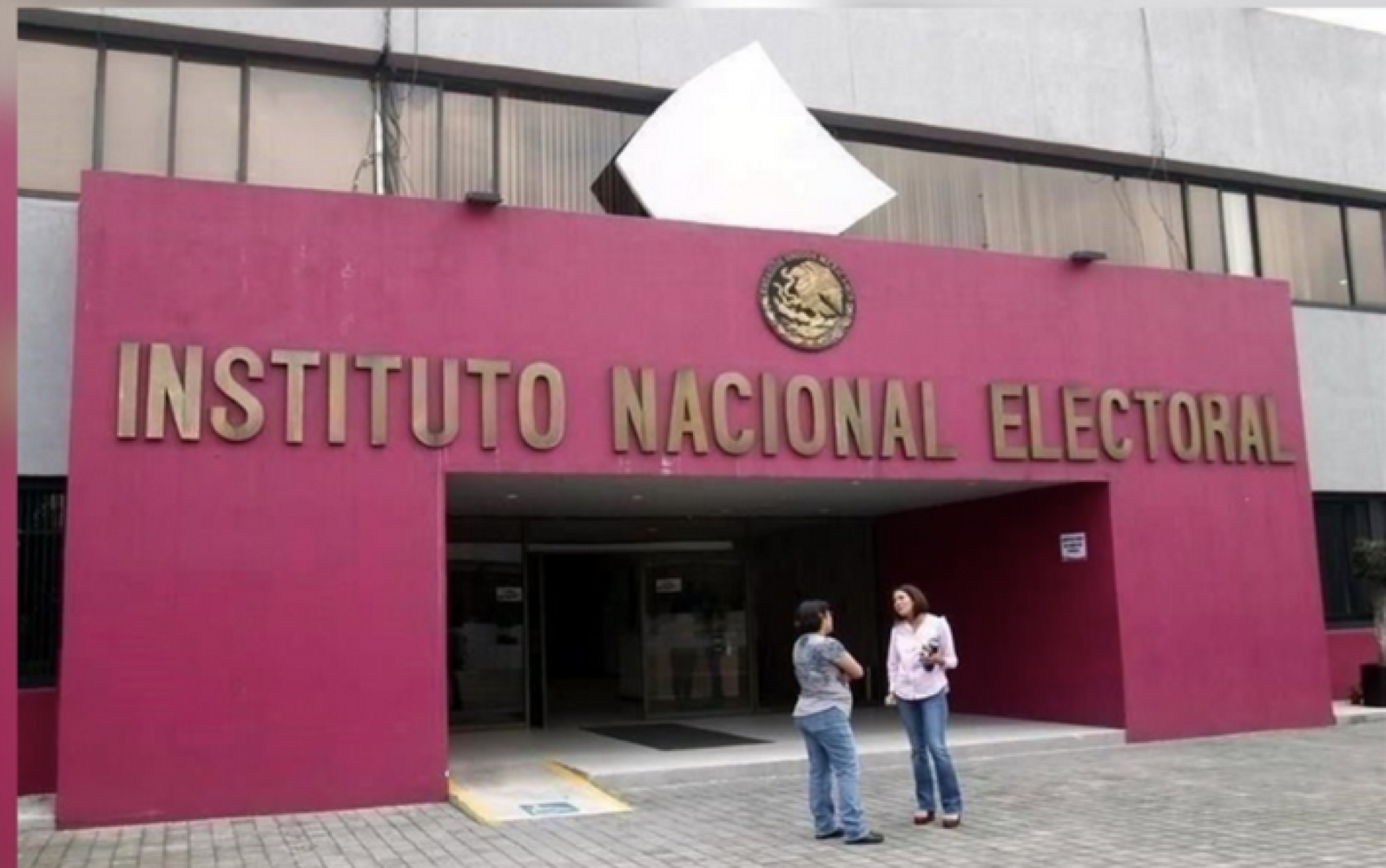 ¡INE ADVIERTE QUE RECORTES PONEN EN RIESGO LA ELECCIÓN JUDICIAL EN LOS ESTADOS!