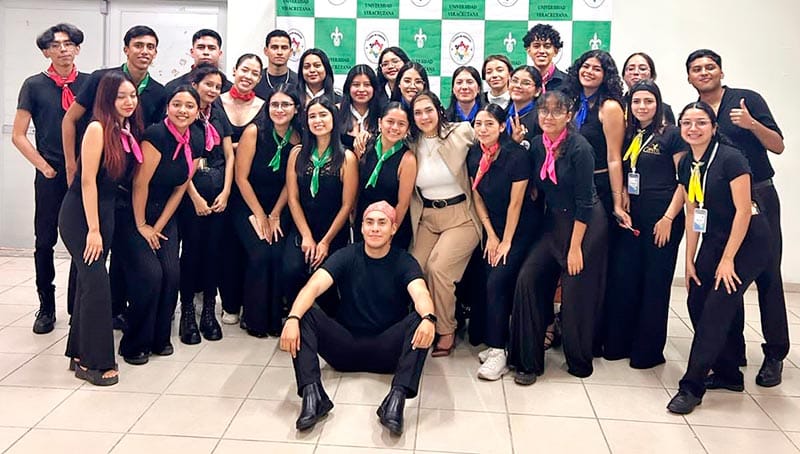 ´=CADA PLATO, UNA HISTORIA; CADA DESTINO, UNA AVENTURA´