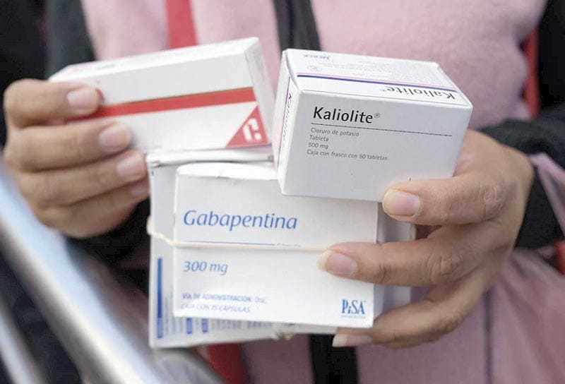 ¡SEGURO SOCIAL NO SURTIÓ 11 MILLONES DE MEDICINAS!