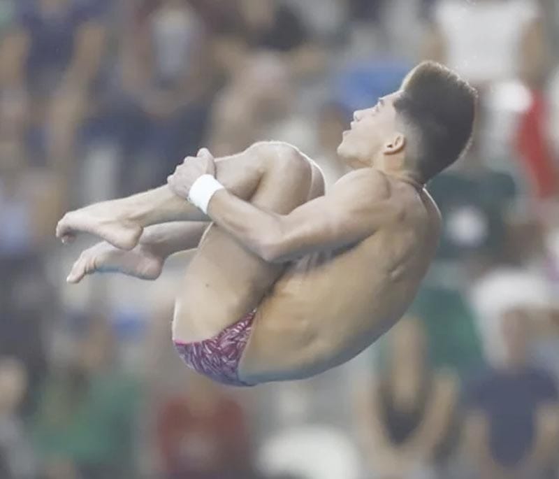 ¡RANDAL WILLARS CON CLAVADOS PERFECTOS SE LLEVA LA PLAFORMA DE 10 METROS!