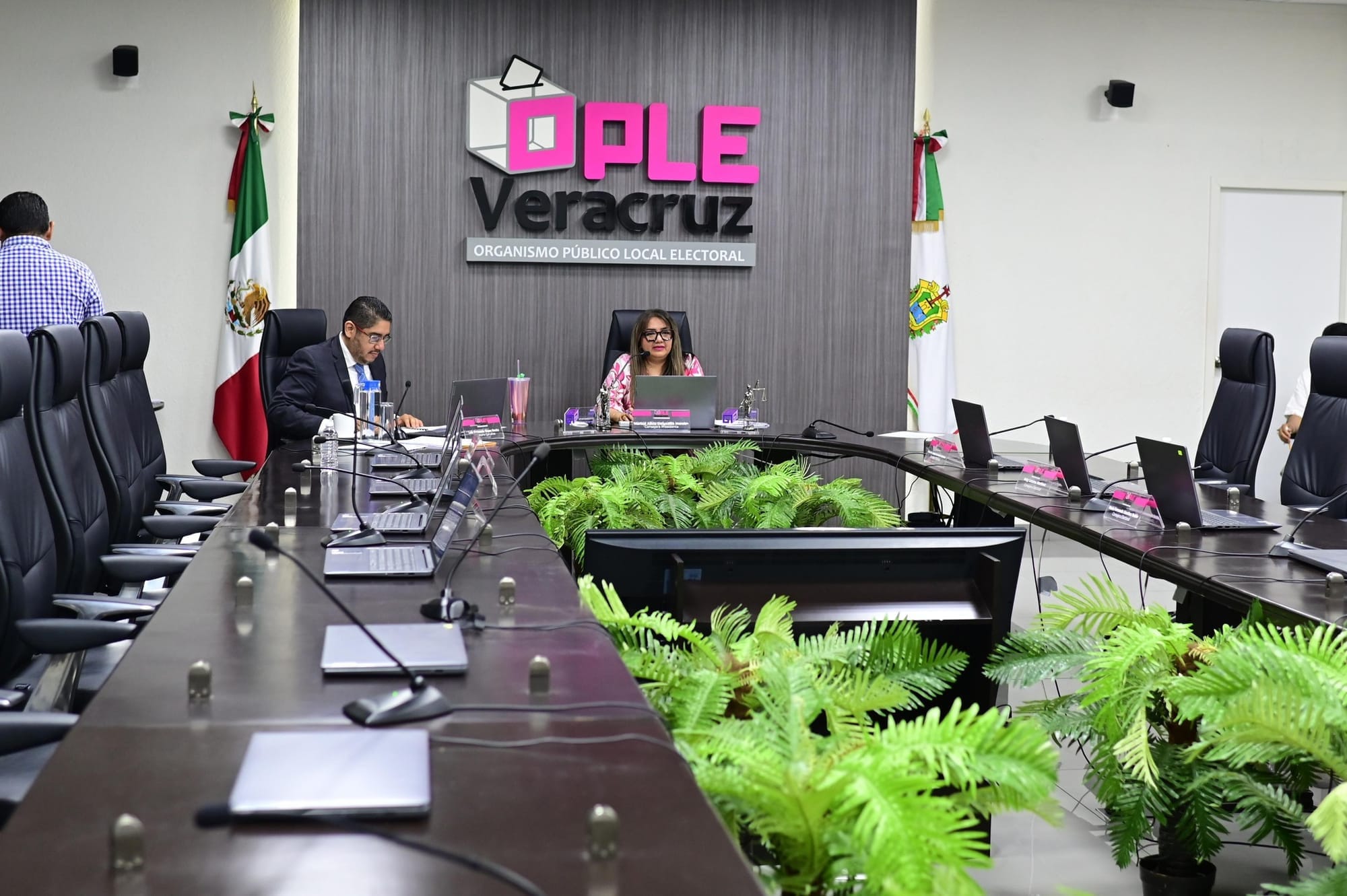 ¡VERACRUZ, XALAPA Y COATZA CONCENTRARÁN LOS MAYORES GASTOS DE CAMPAÑA EN ELECCIONES MUNICIPALES!